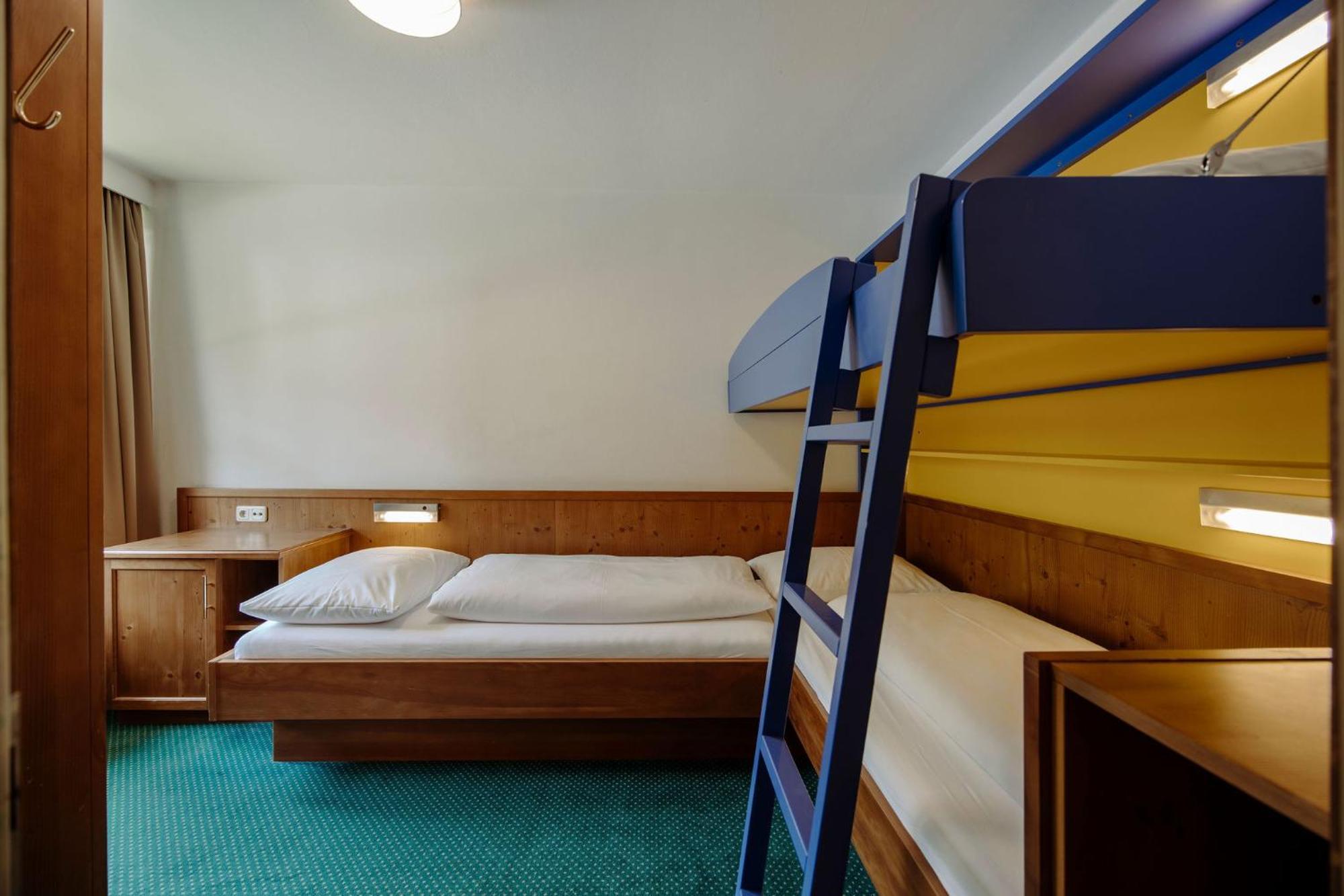Hotel Theresi